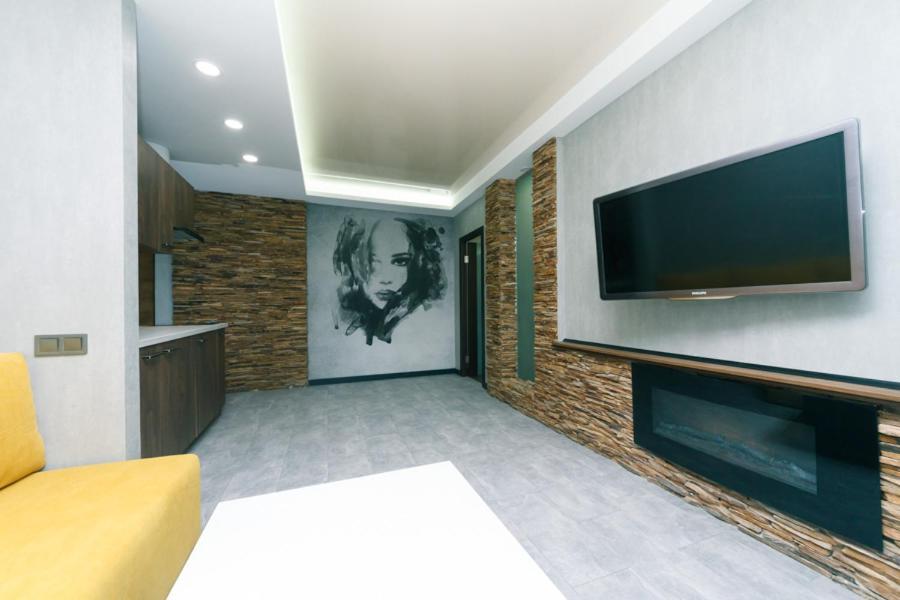Hotrent Pechersk Lesy 20/22 Kiew Exterior foto