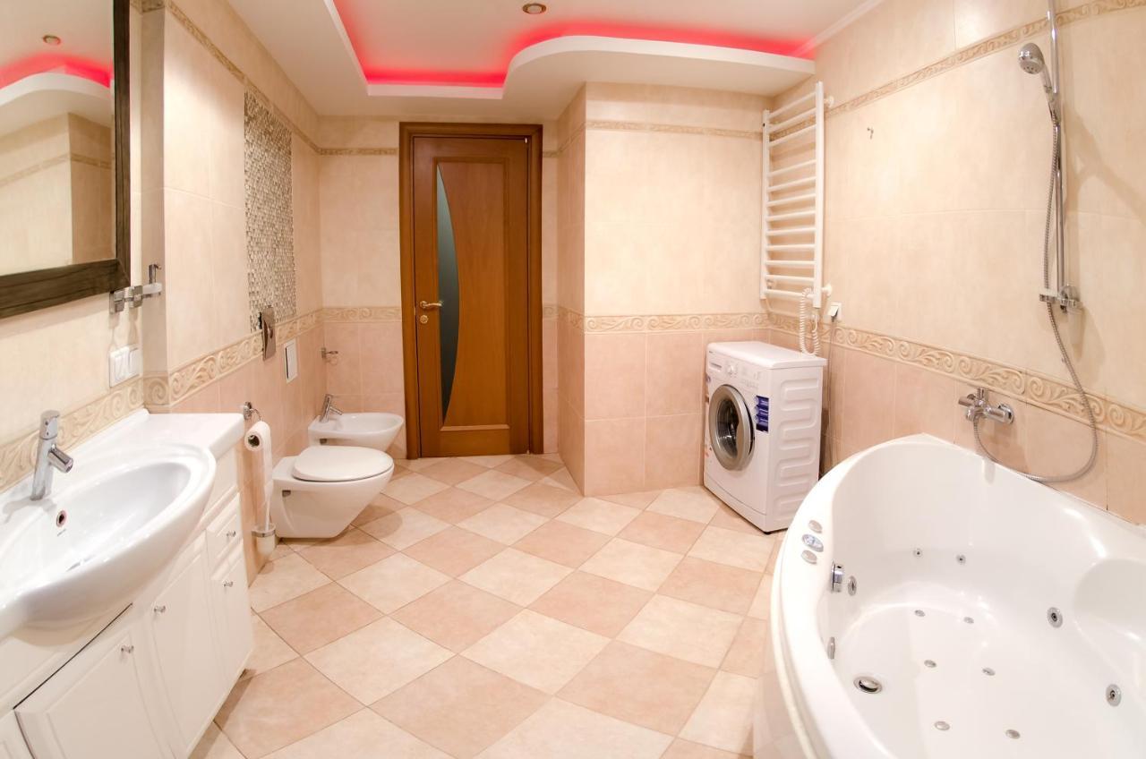 Hotrent Pechersk Lesy 20/22 Kiew Exterior foto